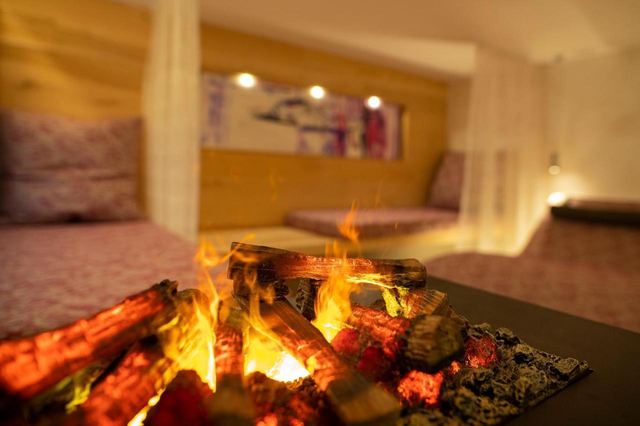 Lucia Hotel 3*