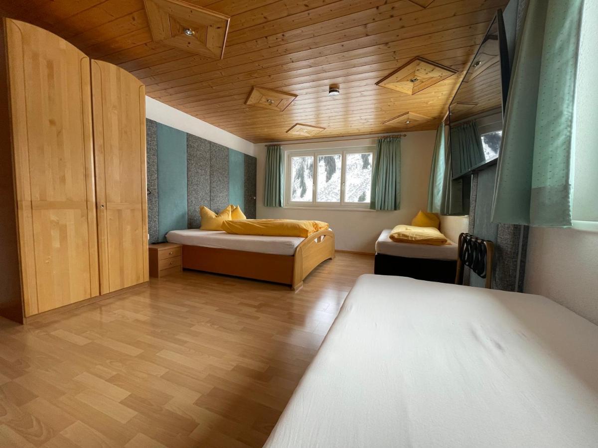 Hotel Lucia 3*